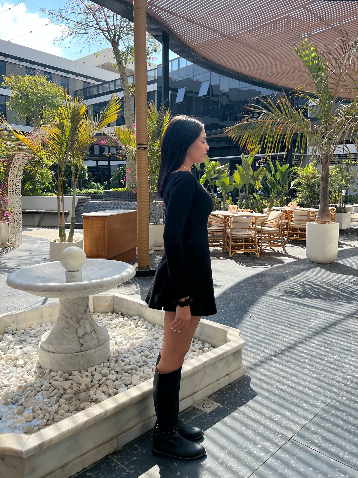 The Chloe Dress In Black